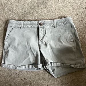 Khaki shorts